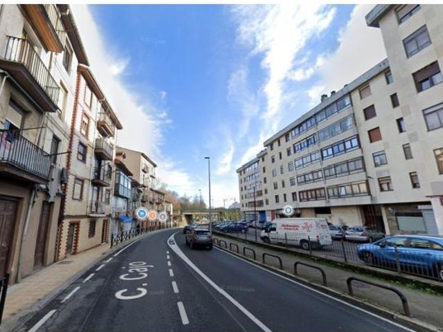 Se vende piso OKUPA en Santander Cantabria