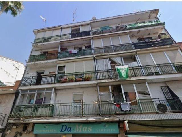 SE VENDE PISO OKUPADO en C/ Ingeniero La Cierva Nº 20 Sevilla Sevilla