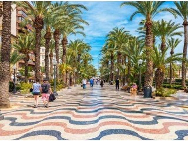 Se vende Piso OKUPADO en Calle Colonia Santa Isabel 38 San Vicente del Raspeig/Sant Vicent del Raspe