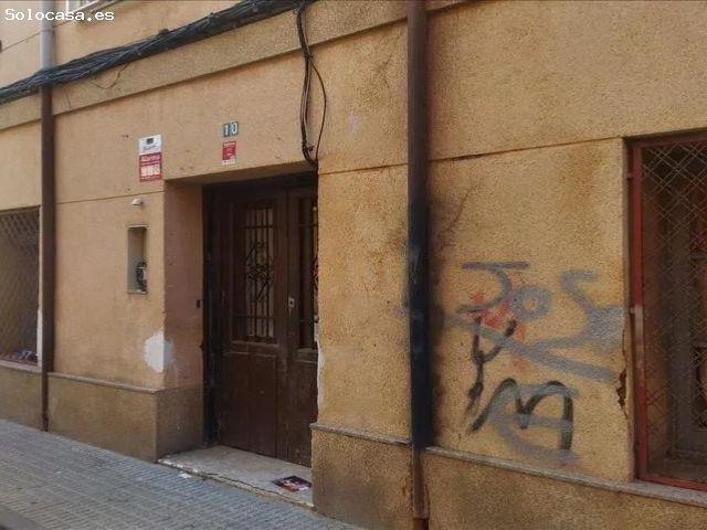 SE VENDE PISO OKUPADO en Calle Luna Murcia Murcia