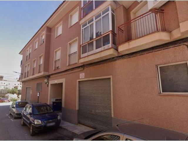 SE VENDE PISO OKUPADO EN Calle Mariano Jose Larra Nº 1 Cehegín Murcia