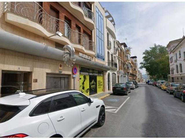 Se vende Piso OKUPADO en Calle Miguel Romero 9 Puente Genil, Córdoba