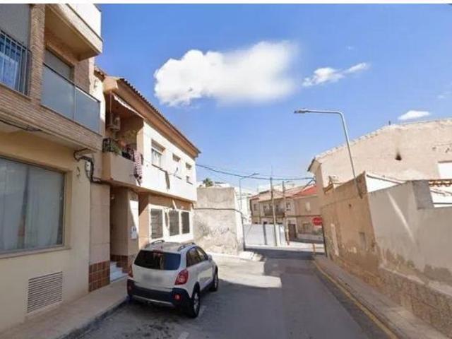 SE VENDE PISO OKUPADO en Calle SAN PEDRO,17 Pl:2 Pt:A Santomera Murcia Nº 17 Santomera Murcia