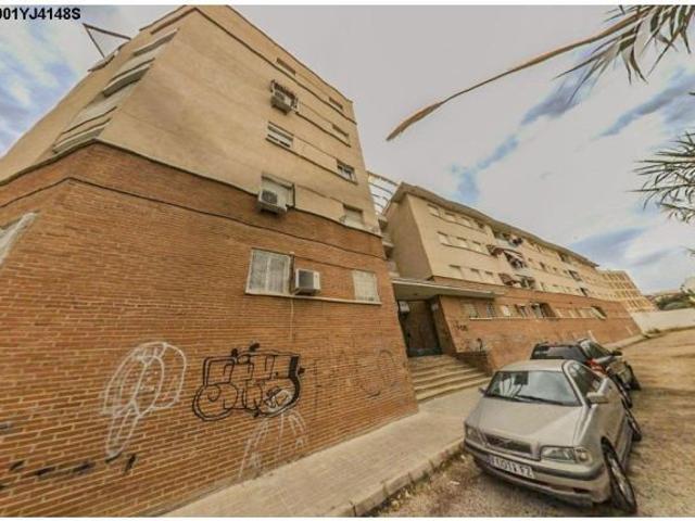 Se vende Piso OKUPADO en Calle Peru 61 Gandia, Valencia/València
