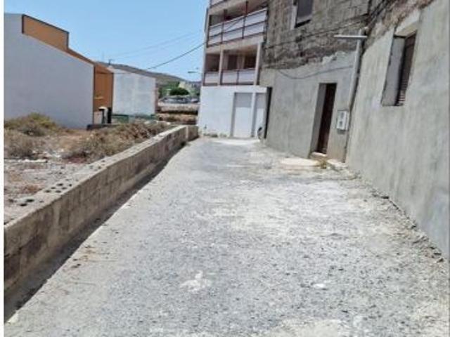 Se vende piso OKUPADO en Ingenio Las Palmas