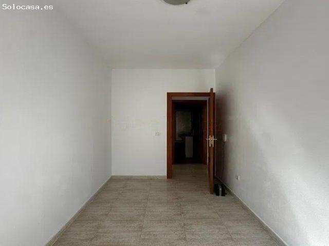 Se vende piso OKUPADO en Olesa de Montserrat, Barcelona