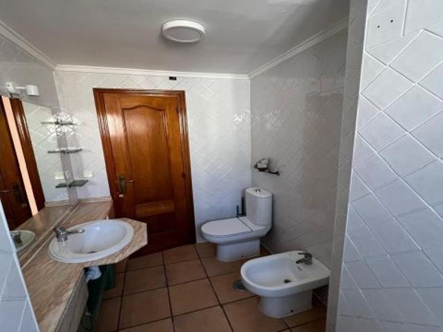 SE VENDE PISO ALQUILADO EN CIUDAD DE ASIS!