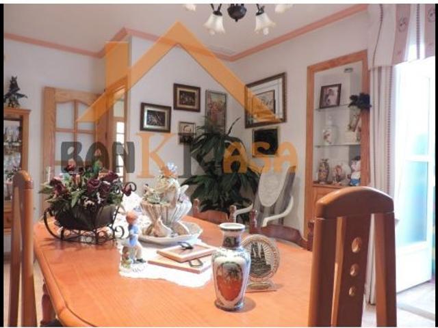 SE VENDE PISO BAJO EN ALCOLEA ZONA LA HERMITA