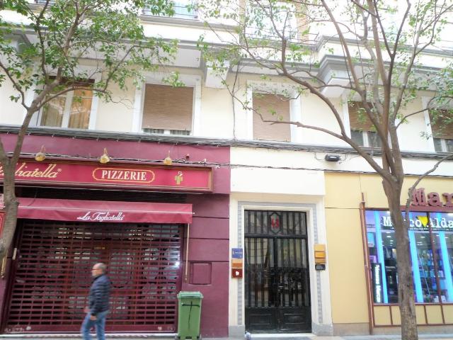 Se Vende Piso de 118 m2, reformado, en Don Jaime esquina Plaza del Pilar