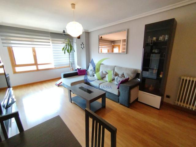 SE VENDE PISO DE 3 HABITACIONES EN NAVATEJRA
