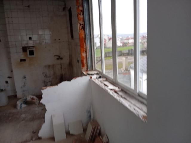 SE VENDE PISO EN MONFORTE DE LEMOS
