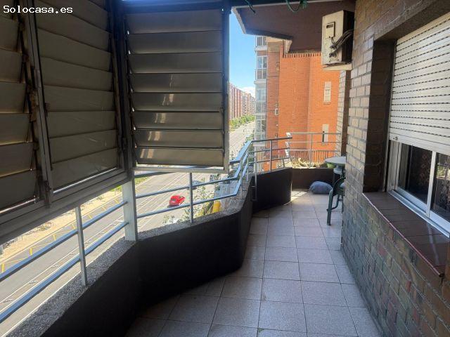 SE VENDE PISO EN AVENIDA DE NAVARRA