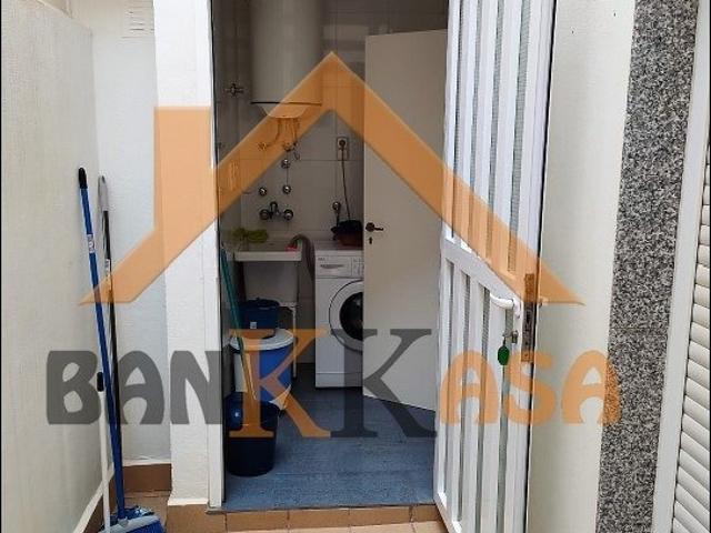 SE VENDE PISO EN BALERMA MUY CERCA DE LA PLAYA