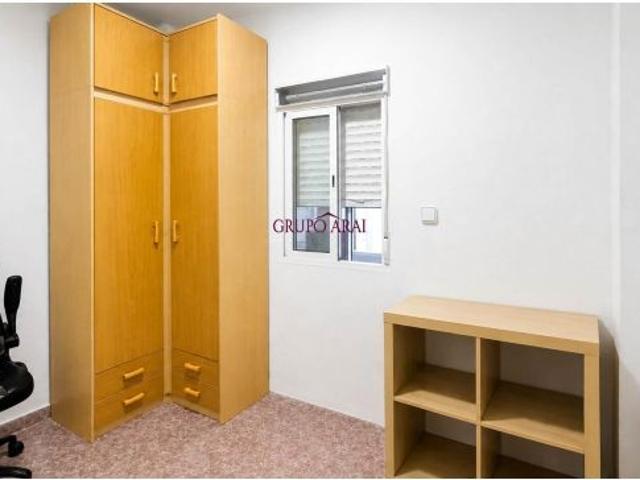 Se vende piso en calle Valencia
