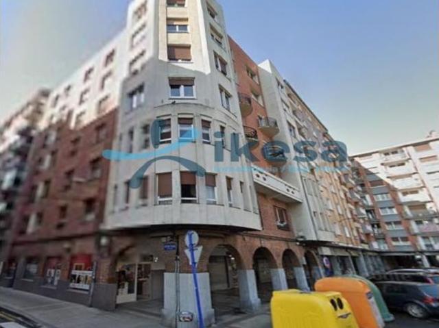 Se vende Piso en la localidad de Erandio, Vizcaya Sin Posesión