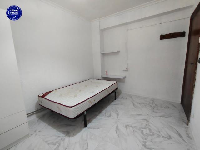 SE VENDE PISO EN LA PALOMERA, LEÓN