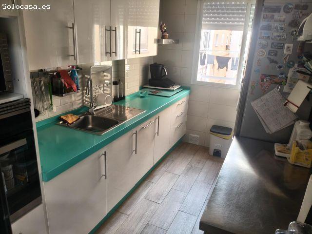 SE VENDE PISO EN PUERTO REAL, CENTRO CALLE REAL