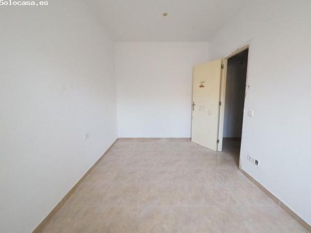 SE VENDE PISO EN PINEDA DE MAR, ZONA POBLENOU