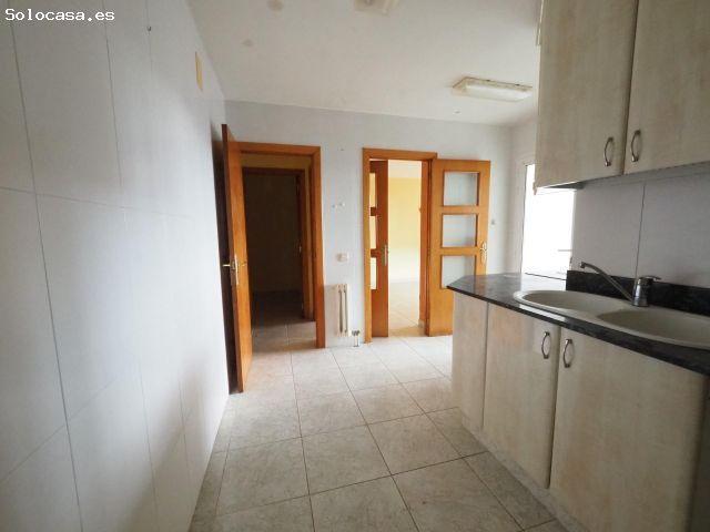 SE VENDE PISO EN PRATS DE LLUÇANÈS