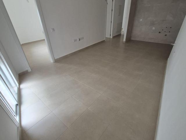 SE VENDE PISO EN PRIMERA PLANTA EN ZONA BARRIO BAJO