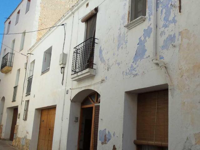 Se vende Piso en Tarragona sin Posesión