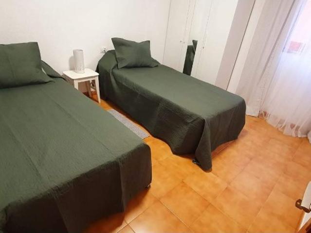 SE VENDE PISO EN TENERIFE RADAZUL TIENE LICENCIA TURISTICA