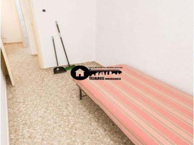 SE VENDE PISO EN ZONA DEL PERPETUO – GRAN OPORTUNIDAD PARA REFORMAR
