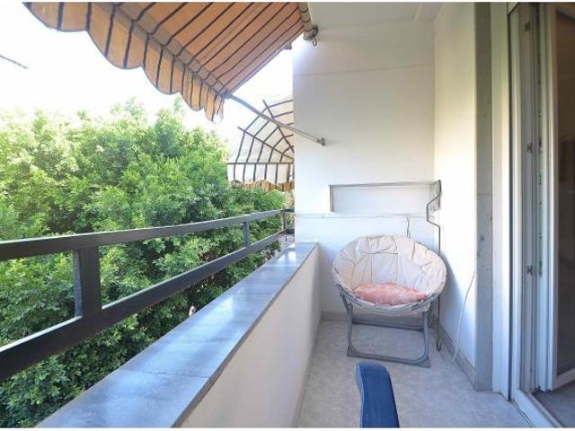 SE VENDE PISO JUNTO A LA SAFA