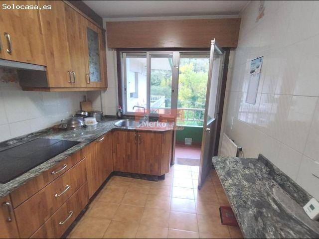 SE VENDE PISO LUMINOSO EN ZONA NOGAIS LUGO