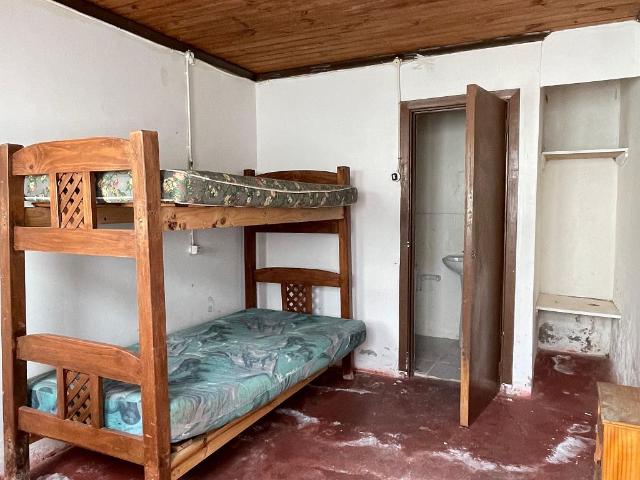 SE VENDE POR APURO HOSTAL 17D Y 17B TONGOY FRENTE AL MAR