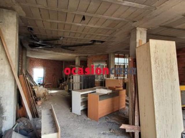 SE VENDE PLANTA BAJA EN BRUTO LOCAL