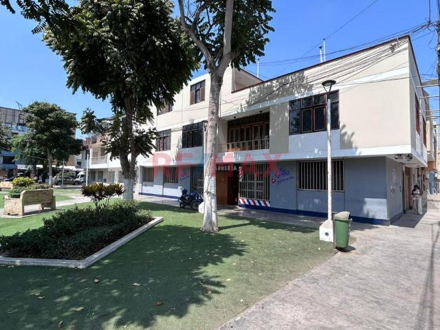 Se Vende Propiedad De 2 Niveles 2Do Y 3Er Piso