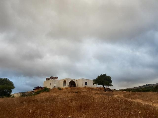 Se vende propiedad única en el campo