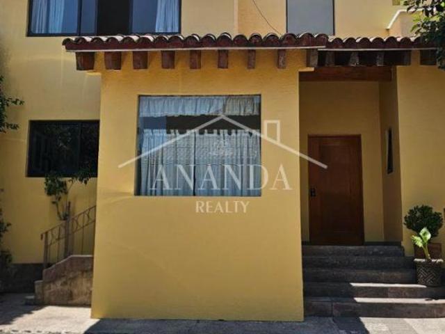 SE VENDE PRECIOSA CASA EN CONDOMINIO MUY CERCA DE ARTZ Y HOSPITAL ÁNGELES DEL PEDREGAL
