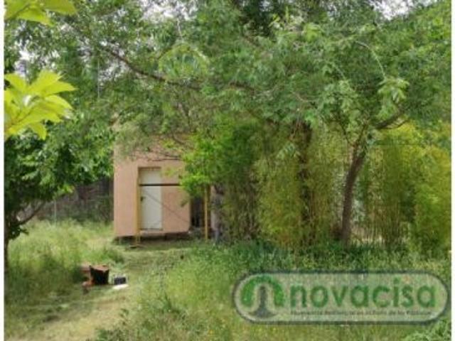 SE VENDE PRECIOSO CHALET INDEPENDIENTE EN LA URBANIZACIÓN LA ATALAYA, EL TIEMBLO