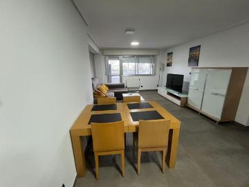 Se vende precioso piso de 2 dormitorios totalmente reformado. 84m² Vigo