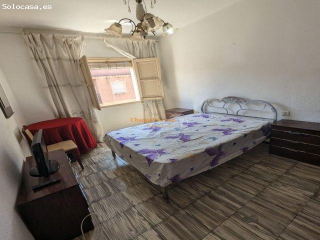 SE VENDE QUINTO PISO CON BALCÓN, JUNTO AVENIDA DE NOVELDA
