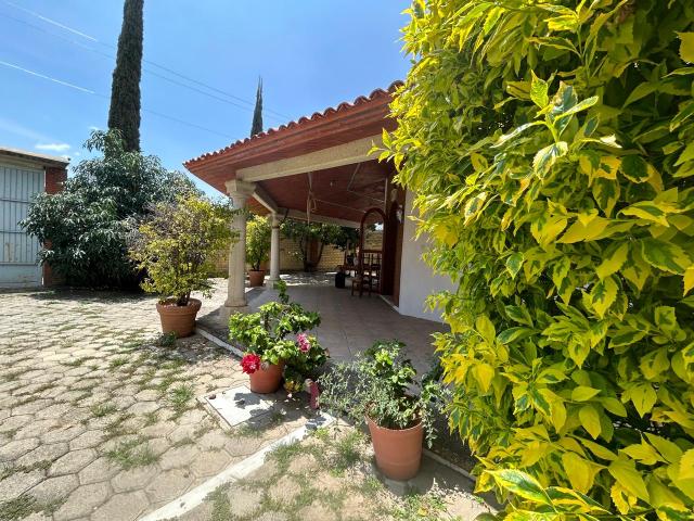 SE VENDE RANCHO CON CASA HABITACIÓN Y CABALLERIZAS UBICADO EN SAN BARTOLO COYOTEPEC