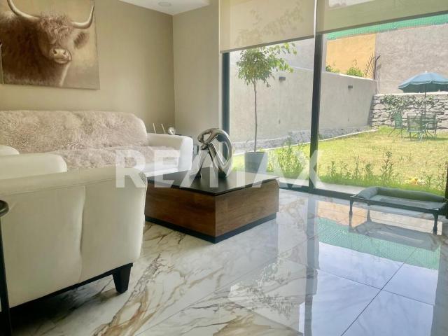 Residencia de Lujo en Ciudad Satélite Cto. Misioneros $18,000,000 mxn