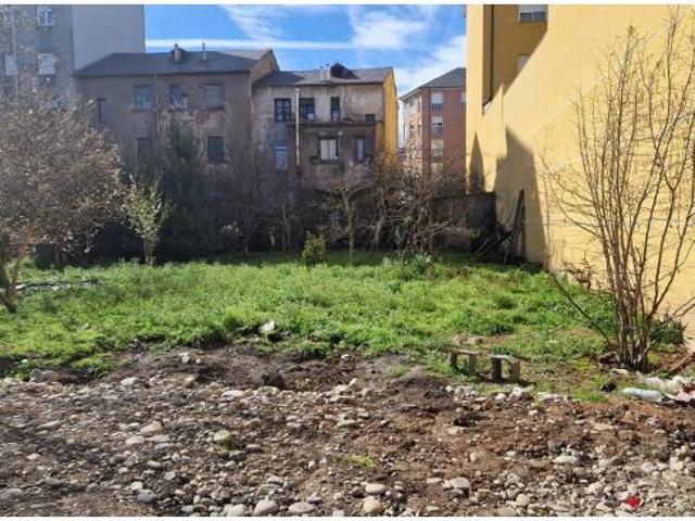 SE VENDE SOLAR