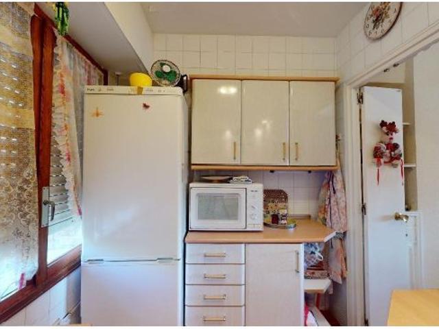 SE VENDEN 2 APARTAMENTOS EN URBANIZACIÓN EL CANTÁBRICO