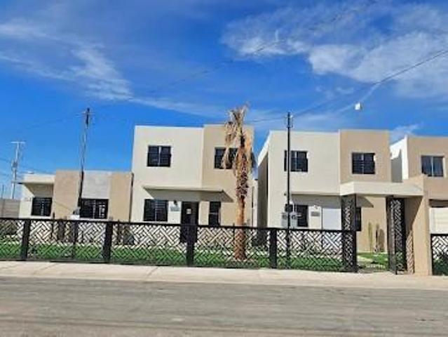 SE VENDEN CASAS NUEVAS EN VALLE ORIENTE RESIDENCIAL 4