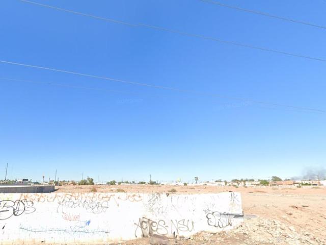 Se venden diez mil m2 en Mexicali para proyecto comercial, industrial o residenc