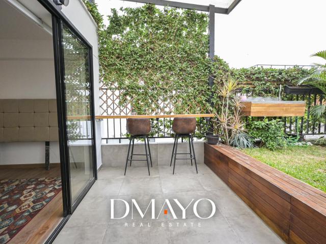 Se Vende/Alquila Duplex en Miraflores con 2 dormitorios, estudio, terraza y jardin!