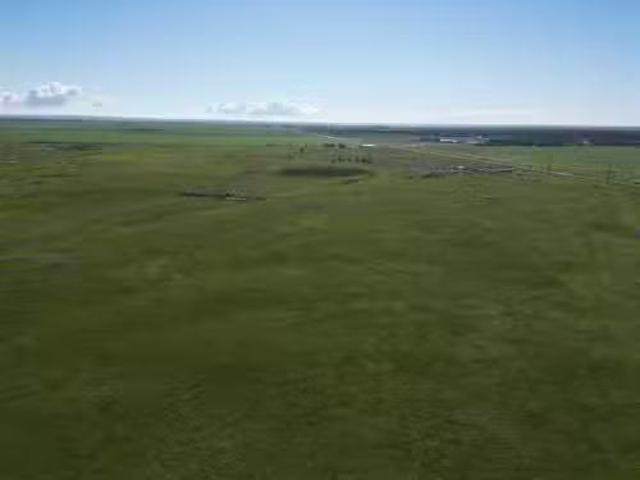 Se W4M, Rural Foothills County, AB, T3J 4H1 farm for sale L.