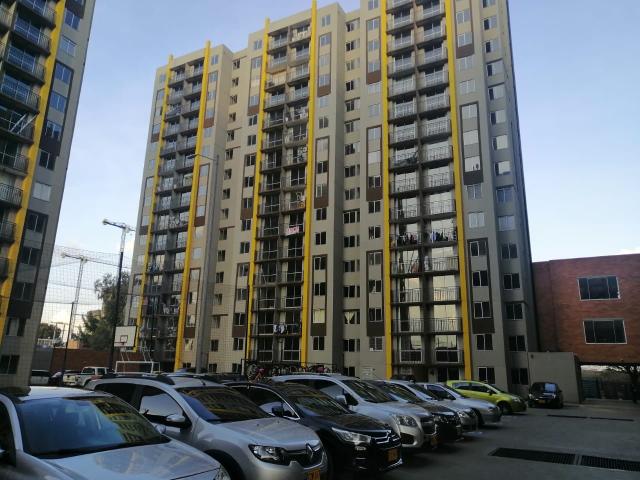 SE AARIENDA APARTAMENTO EN BOGOTA VILLA DEL RIO