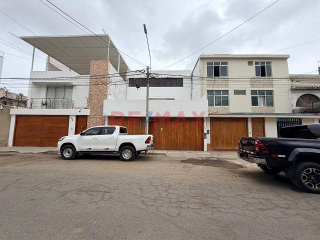 Se Alquila Amplia Casa Santa Victoria De 160 M² – Ideal Para Empresa ‍‍‍