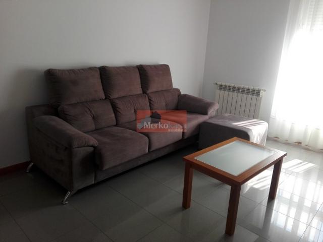 SE ALQUILA APARTAMENTO ACEÑA DE OLGA!