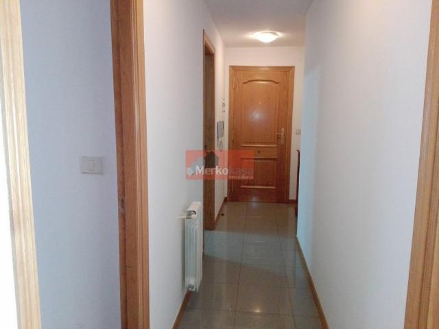 SE ALQUILA APARTAMENTO ACEÑA DE OLGA!
