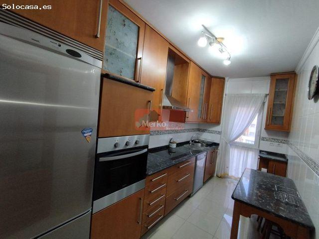 SE ALQUILA APARTAMENTO AMPLIO EN PLAZA AGUAS FÉRREAS